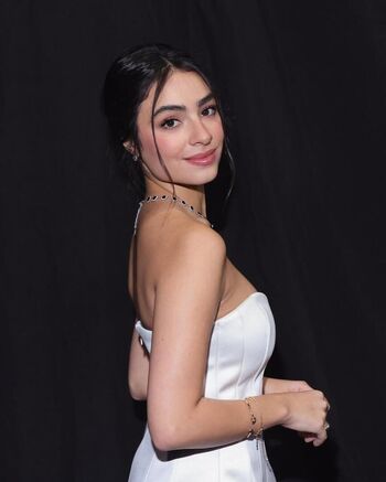 🔥 Valentina buzzurro page leaked private photo uncensored full