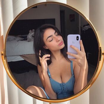 🔥 Valentina buzzurro page leaked private photo uncensored full