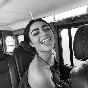 🔥 Valentina buzzurro page leaked private photo uncensored full