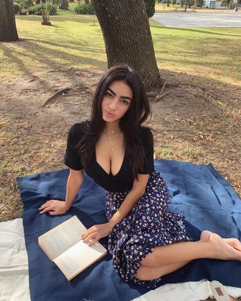 🔥 Valentina buzzurro page leaked private photo uncensored full