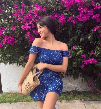 🔥 Valentina buzzurro page leaked private photo uncensored full