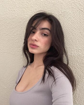 🔥 Valentina buzzurro page leaked private photo uncensored full