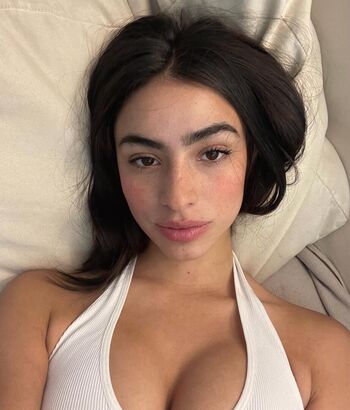 🔥 Valentina buzzurro page leaked private photo uncensored full