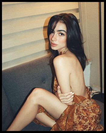 🔥 Valentina buzzurro page leaked private photo uncensored full