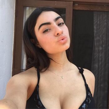 🔥 Valentina buzzurro leaked private photo uncensored full