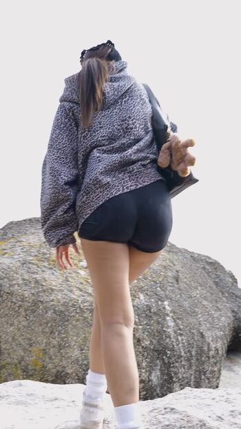 🔥 Valkyrae  page leaked private photo uncensored full