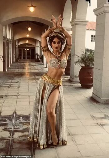 🔥 Vanessa hudgens  page leaked private photo uncensored full