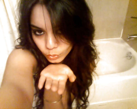 🔥 Vanessa hudgens  page leaked private photo uncensored full