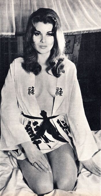 🔥 Vintage starlets page leaked private photo uncensored full