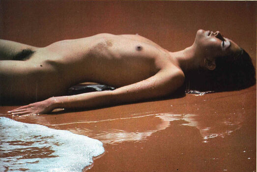 🔥 Vintage starlets page leaked private photo uncensored full