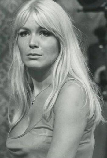 🔥 Vintage starlets page leaked private photo uncensored full