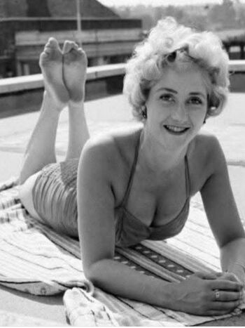 🔥 Vintage starlets page leaked private photo uncensored full