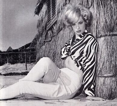 🔥 Vintage starlets page leaked private photo uncensored full