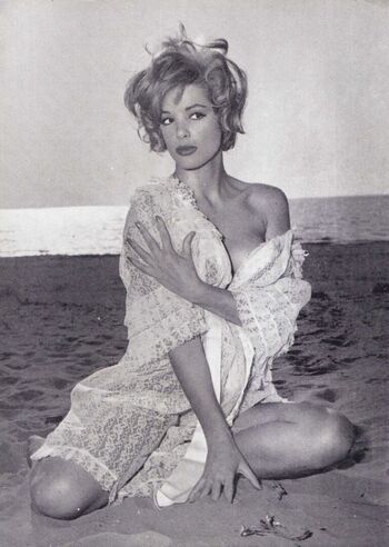 🔥 Vintage starlets page leaked private photo uncensored full