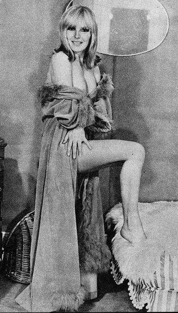 🔥 Vintage starlets page leaked private photo uncensored full