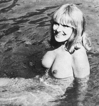 🔥 Vintage starlets page leaked private photo uncensored full