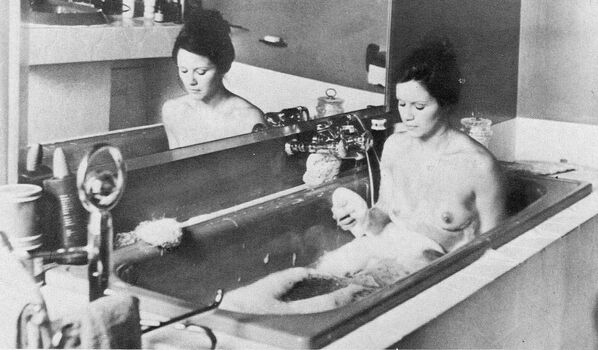 🔥 Vintage starlets page leaked private photo uncensored full