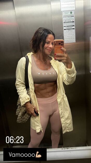🔥 Viviane araujo page leaked private photo uncensored full