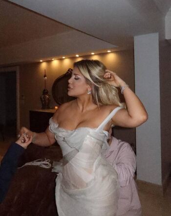 🔥 Wanda nara page leaked private photo uncensored full