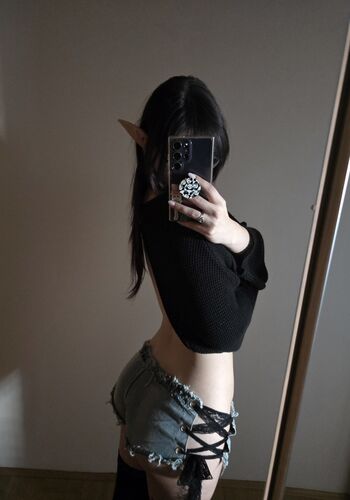 🔥 Weeniestwee page leaked private photo uncensored full