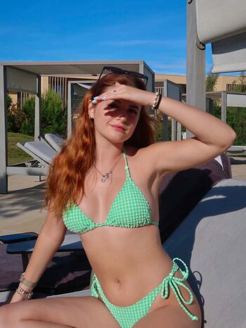 🔥 Women in bikinis page leaked private photo uncensored full