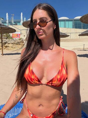🔥 Women in bikinis leaked private photo uncensored full