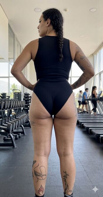 🔥 Women metal leaked private photo uncensored full