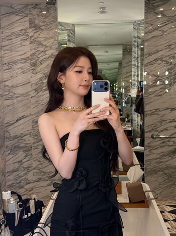 🔥 Womenk pop page leaked private photo uncensored full