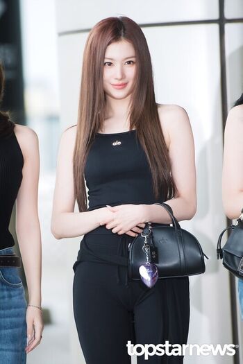 🔥 Womenk pop leaked private photo uncensored full
