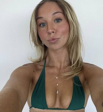 🔥 Yaniekawalker leaked private photo uncensored full