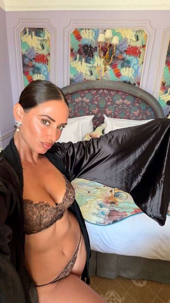 🔥 Yesjulz  page leaked private photo uncensored full