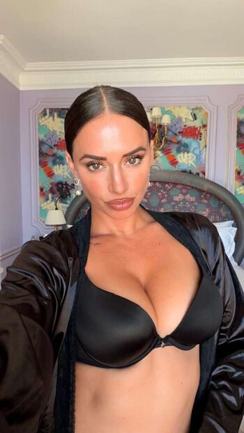 🔥 Yesjulz  page leaked private photo uncensored full