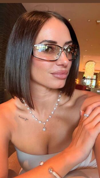 🔥 Yesjulz  page leaked private photo uncensored full