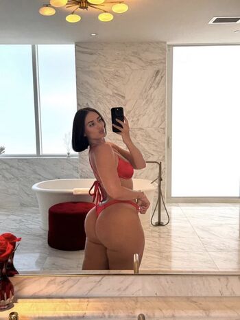 🔥 Yesjulz  page leaked private photo uncensored full