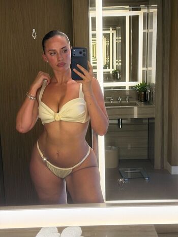 🔥 Yesjulz  page leaked private photo uncensored full