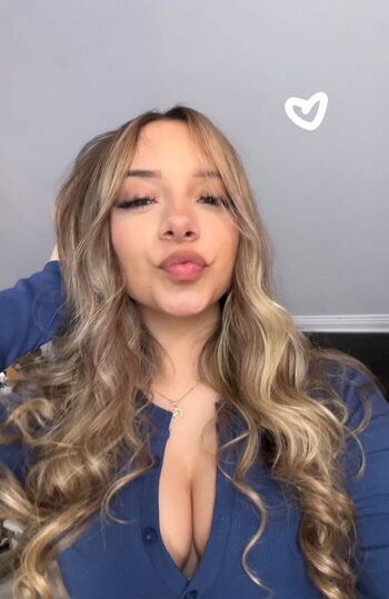 🔥 Yessseeeniiaa leaked private photo uncensored full