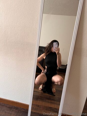 🔥 Yourlilysdose leaked private photo uncensored full