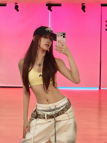 🔥 Yuqi page leaked private photo uncensored full