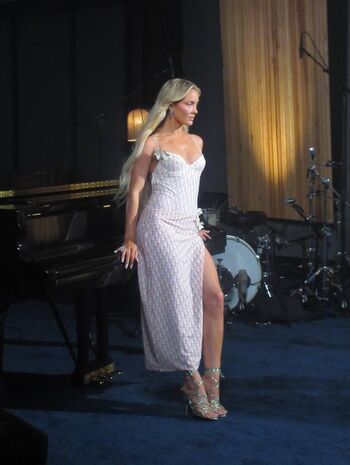 🔥 Zara larsson  page leaked private photo uncensored full