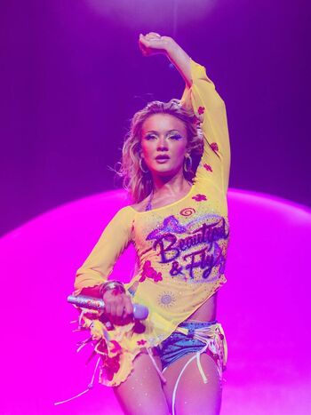 🔥 Zara larsson  page leaked private photo uncensored full