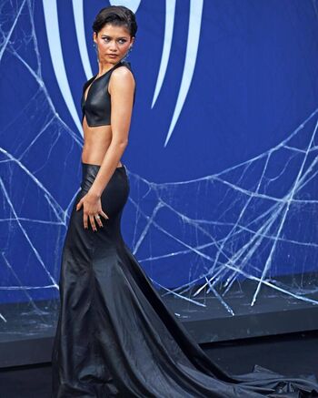 🔥 Zendaya leaked private photo uncensored full