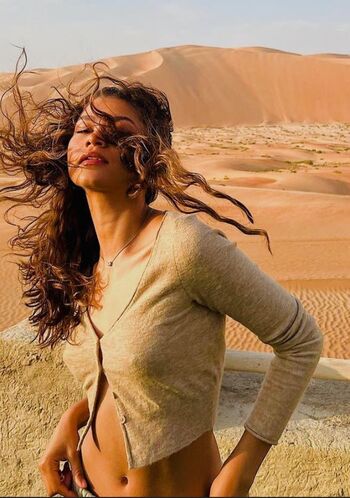 🔥 Zendaya leaked private photo uncensored full