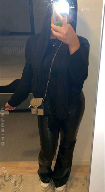 🔥 Zeynohijabi leaked private photo uncensored full