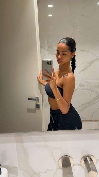 🔥 Znefer page leaked private photo uncensored full