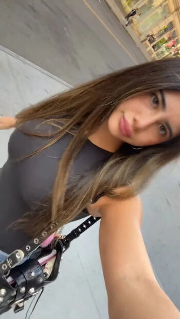 🔥 Zoe ducorsky page leaked private photo uncensored full