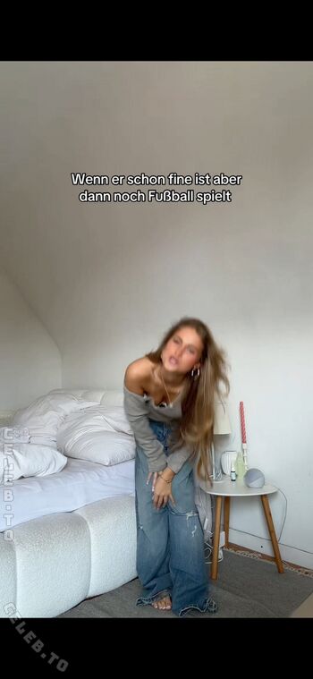 🔥 Zoe kaeppele  page leaked private photo uncensored full