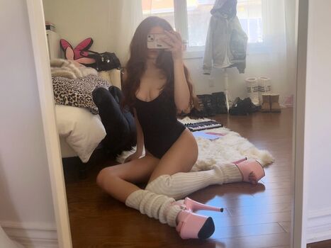 🔥 Zoenya leaked private photo uncensored full