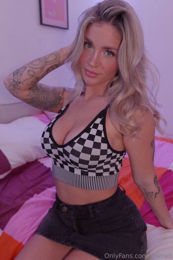 🔥 Zoeneli  page leaked private photo uncensored full