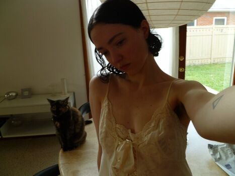 🔥 Zoeplzshutup leaked private photo uncensored full