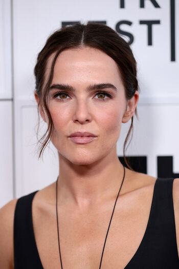 🔥 Zoey deutch page leaked private photo uncensored full